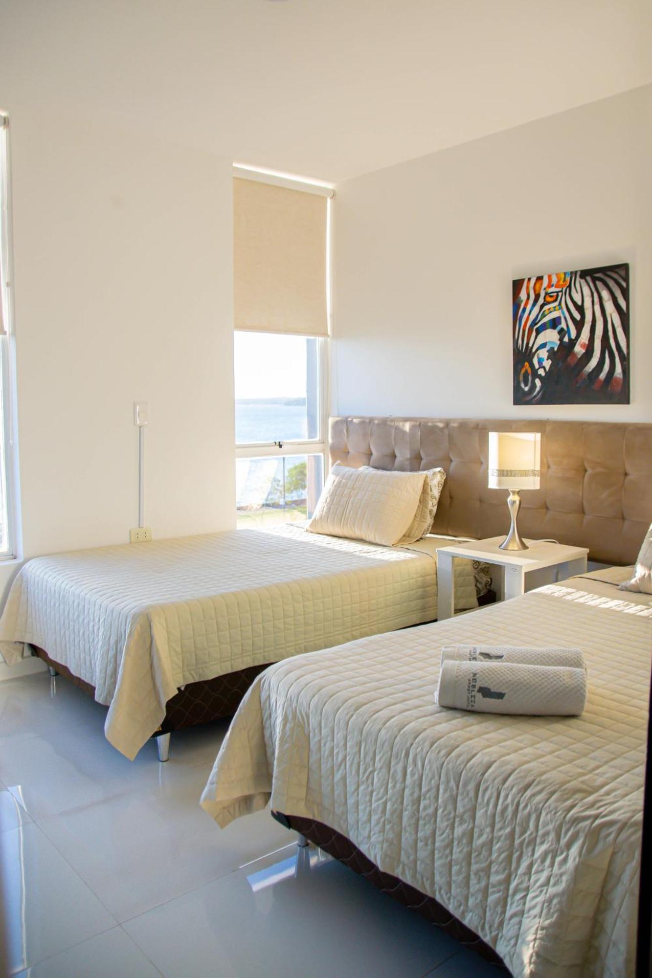 Nobleza Apart Hotel Encarnación Chambre photo